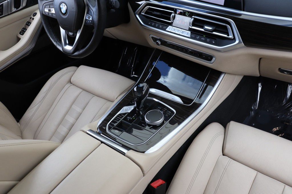 Photo 52 of this BMW X5 SDRIVE 40I