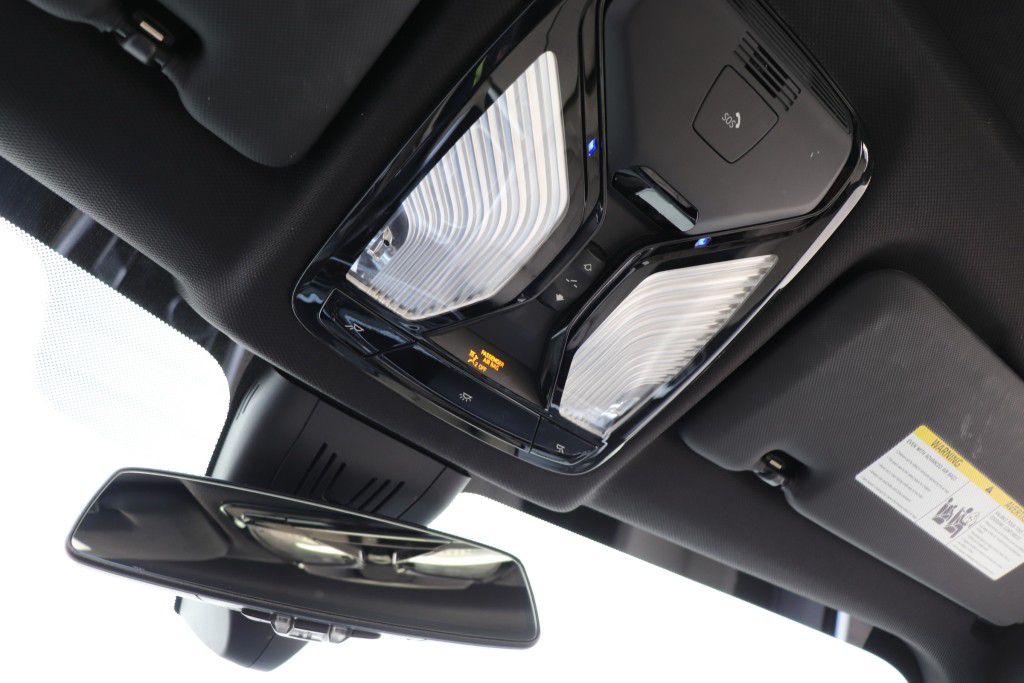 Photo 58 of this BMW X5 SDRIVE 40I