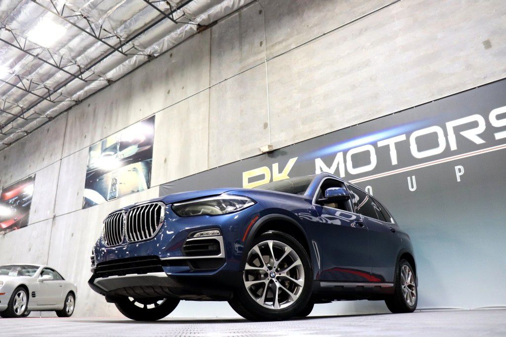 Photo 79 of this BMW X5 SDRIVE 40I