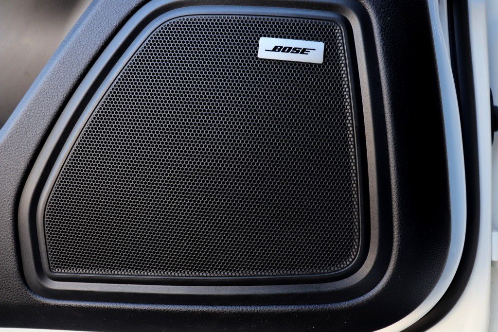 Photo 60 of this PORSCHE MACAN S