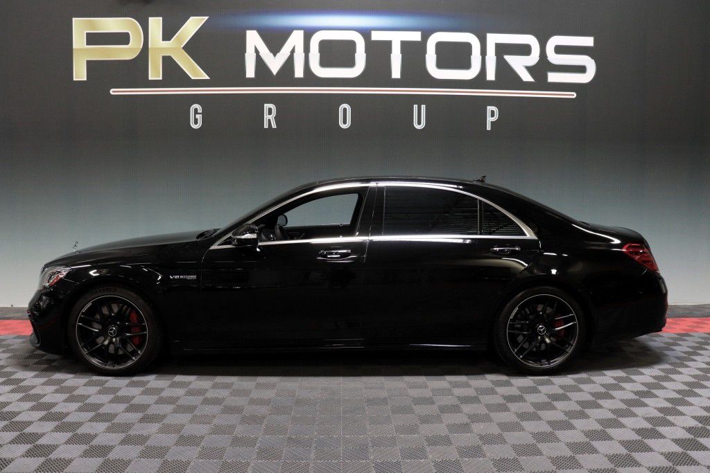 Photo 4 of this MERCEDES-BENZ S63 AMG 4MATIC