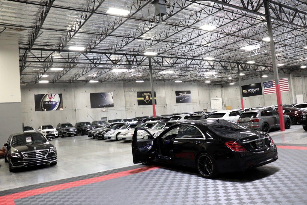 Photo 15 of this MERCEDES-BENZ S63 AMG 4MATIC