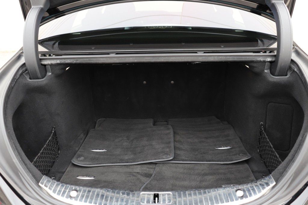 Photo 25 of this MERCEDES-BENZ S63 AMG 4MATIC