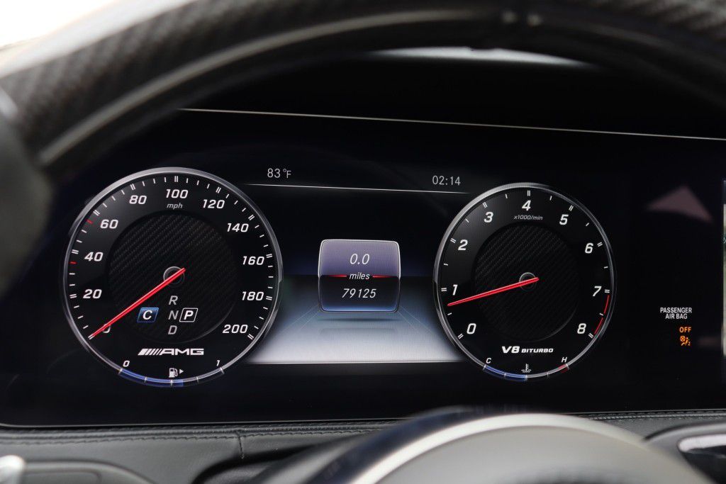 Photo 44 of this MERCEDES-BENZ S63 AMG 4MATIC