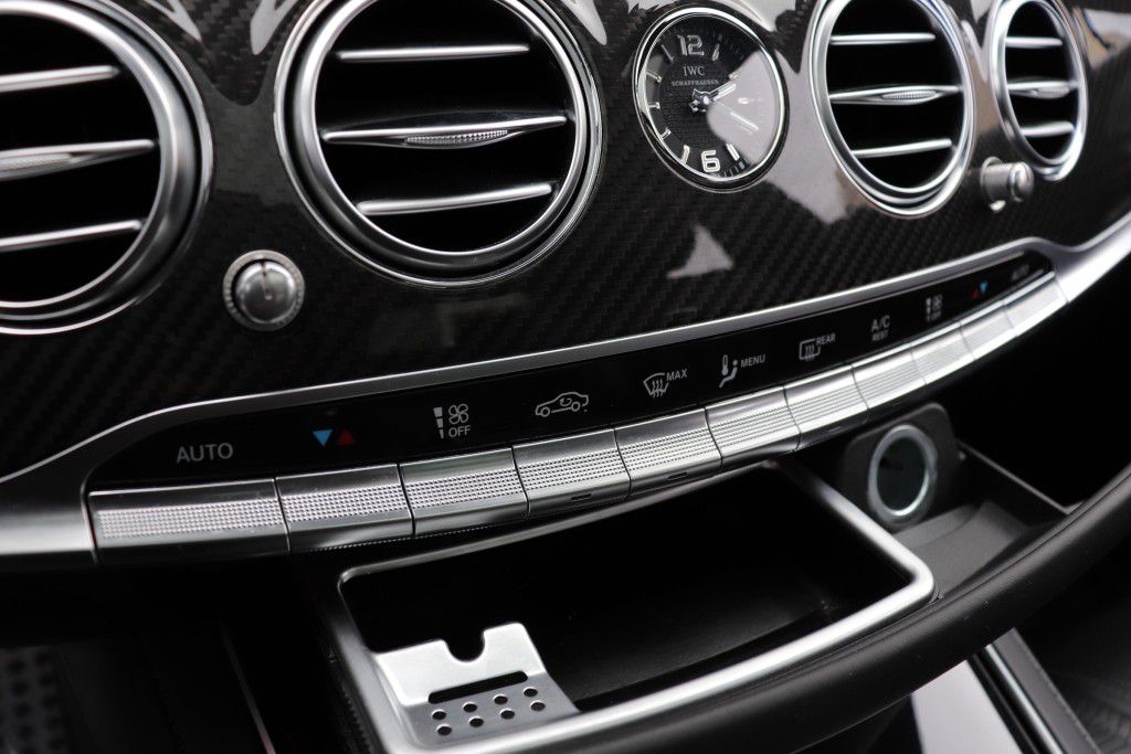 Photo 60 of this MERCEDES-BENZ S63 AMG 4MATIC