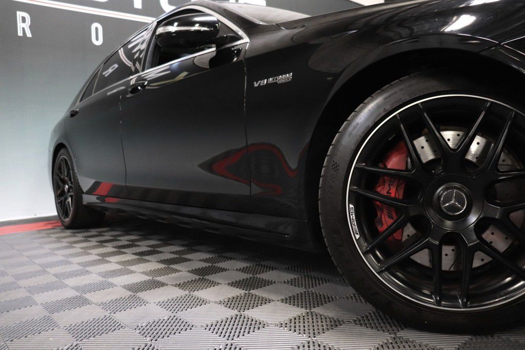 Photo 80 of this MERCEDES-BENZ S63 AMG 4MATIC