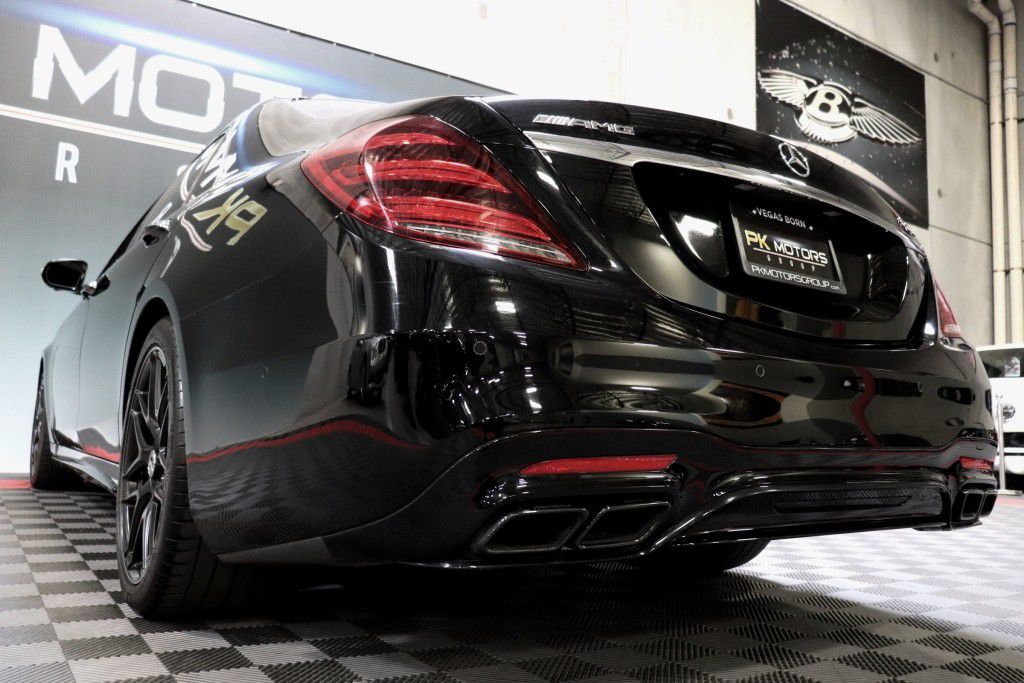 Photo 84 of this MERCEDES-BENZ S63 AMG 4MATIC