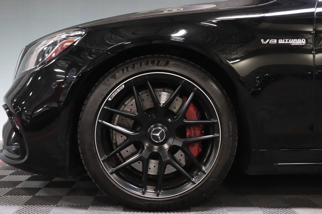 Photo 85 of this MERCEDES-BENZ S63 AMG 4MATIC