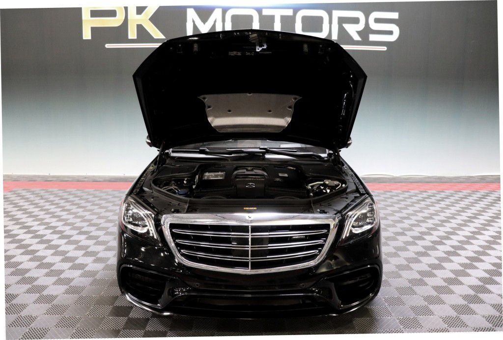 Photo 89 of this MERCEDES-BENZ S63 AMG 4MATIC