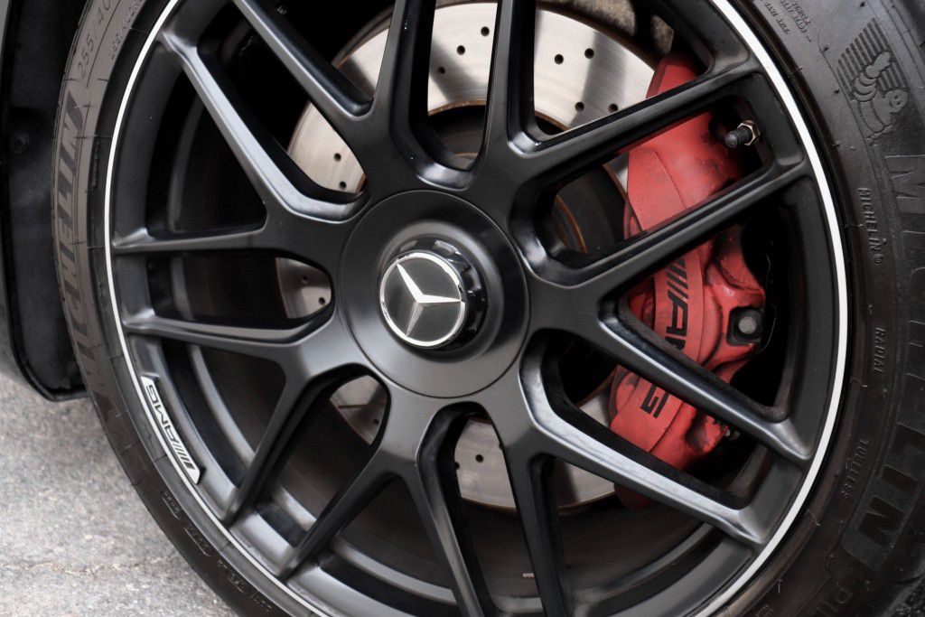 Photo 95 of this MERCEDES-BENZ S63 AMG 4MATIC