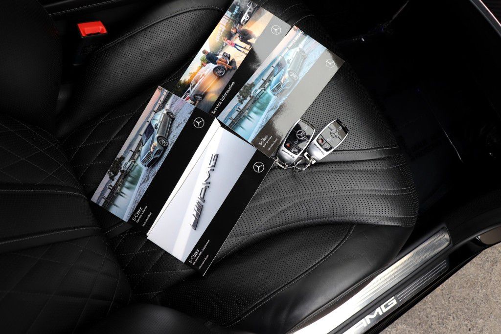 Photo 99 of this MERCEDES-BENZ S63 AMG 4MATIC
