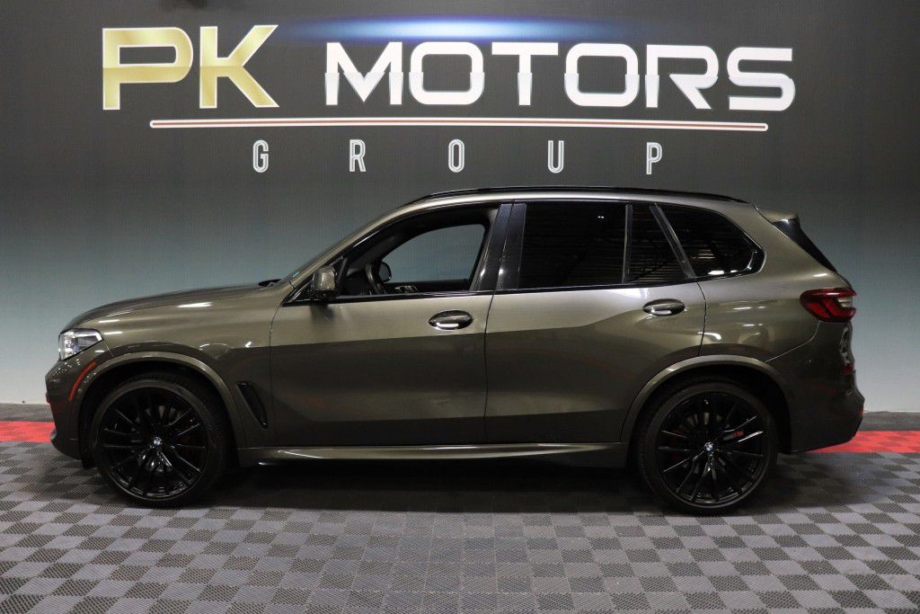 Photo 3 of this BMW X5 SDRIVE 40I