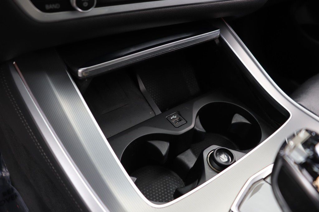 Photo 60 of this BMW X5 SDRIVE 40I