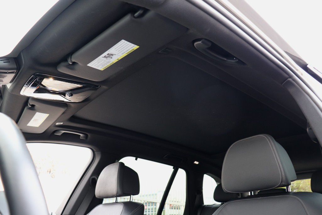 Photo 66 of this BMW X5 SDRIVE 40I