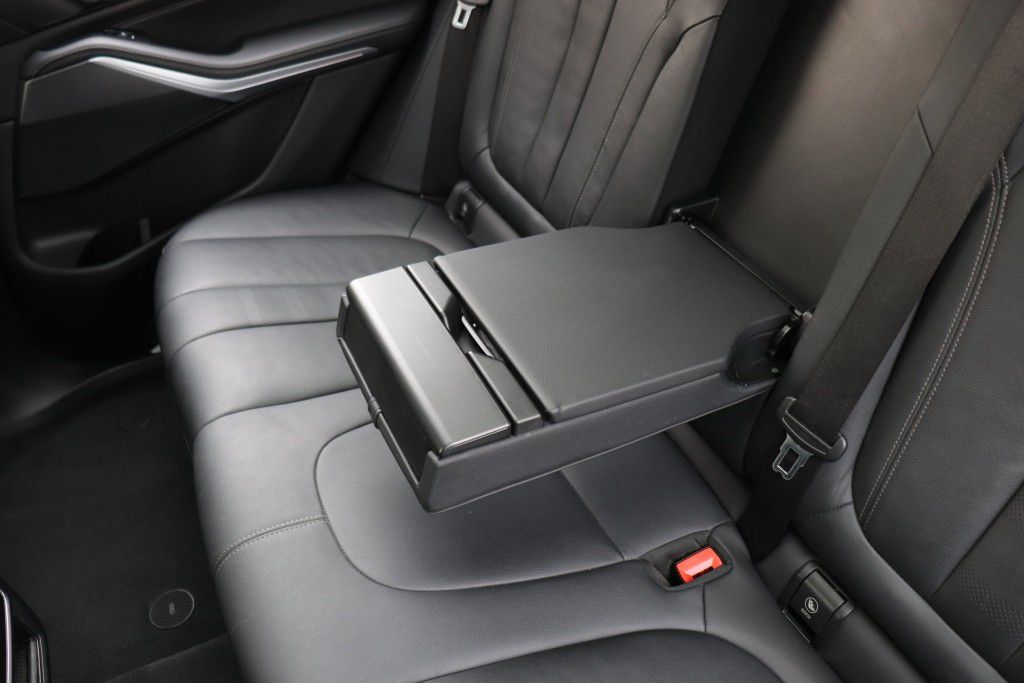 Photo 67 of this BMW X5 SDRIVE 40I