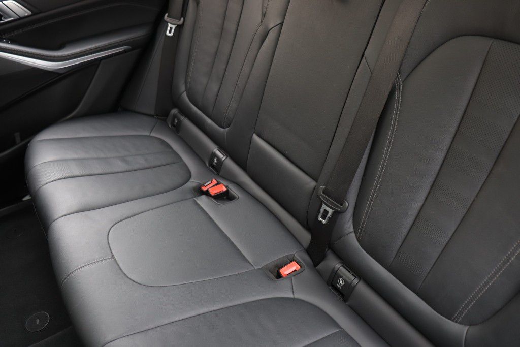 Photo 69 of this BMW X5 SDRIVE 40I
