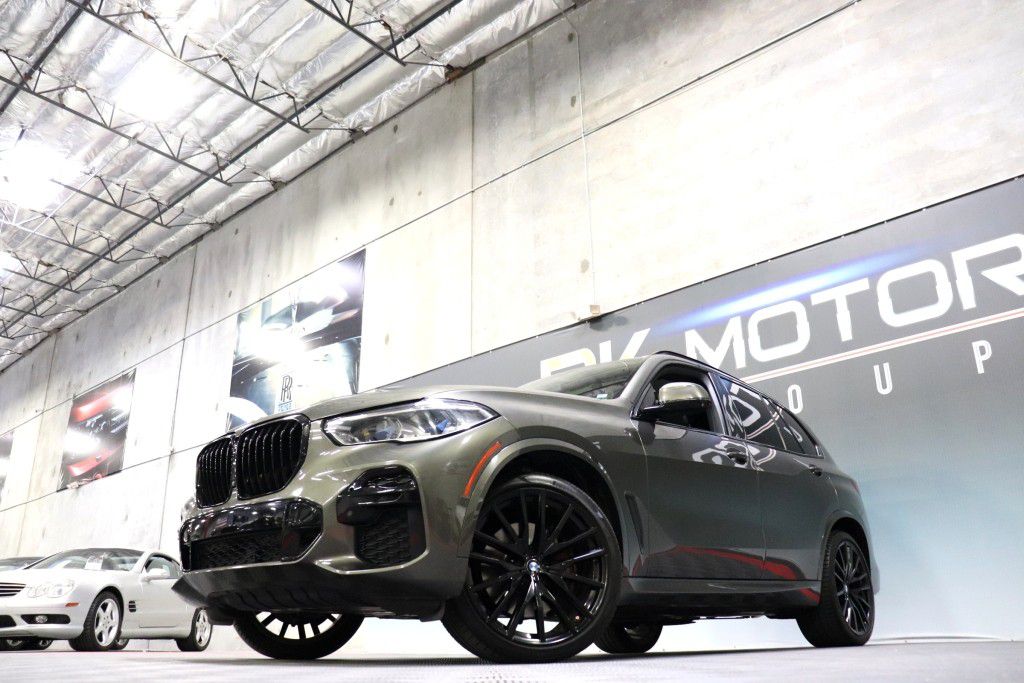 Photo 79 of this BMW X5 SDRIVE 40I