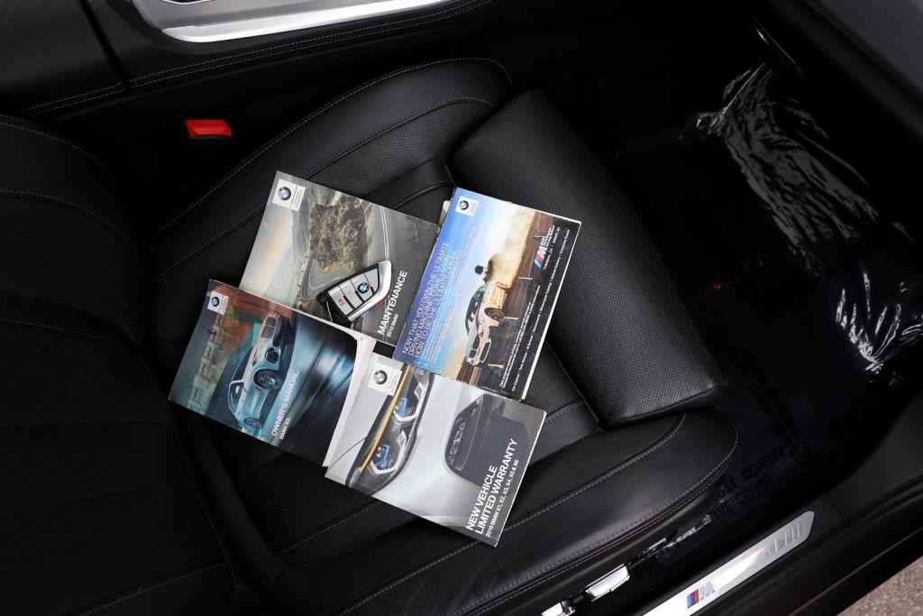 Photo 98 of this BMW X5 SDRIVE 40I