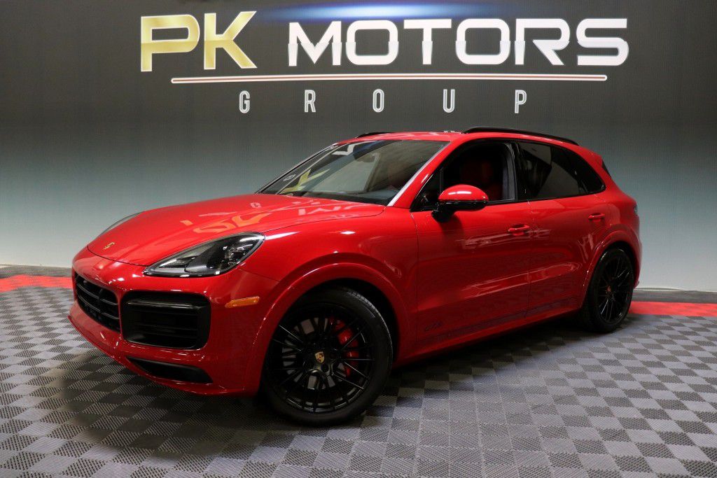 2022 PORSCHE CAYENNE GTS