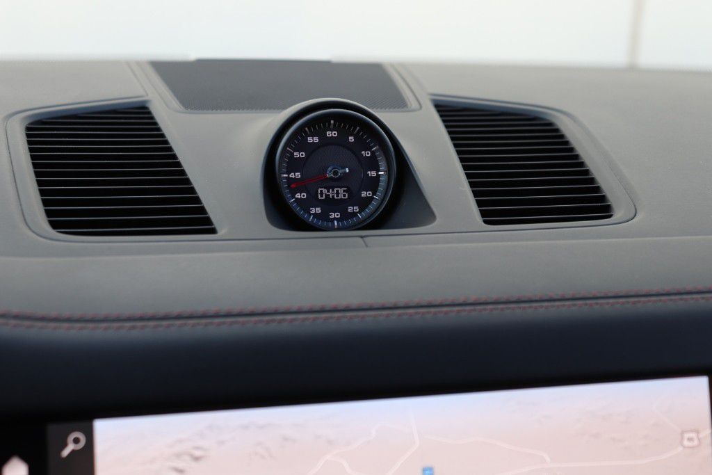 Photo 58 of this PORSCHE CAYENNE GTS