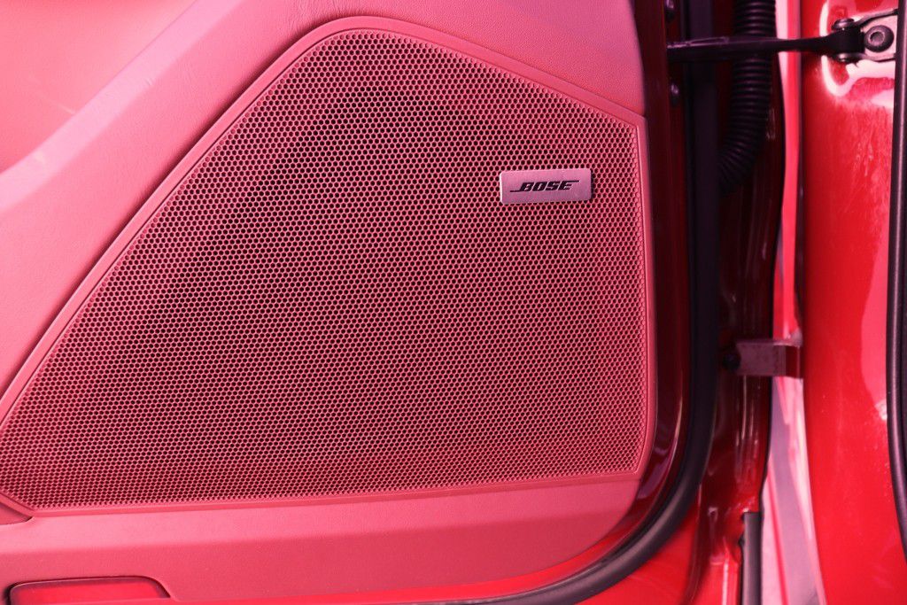 Photo 59 of this PORSCHE CAYENNE GTS