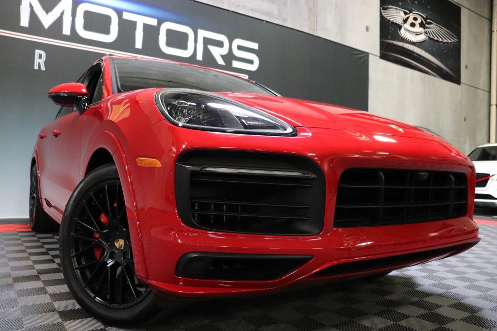 Photo 70 of this PORSCHE CAYENNE GTS