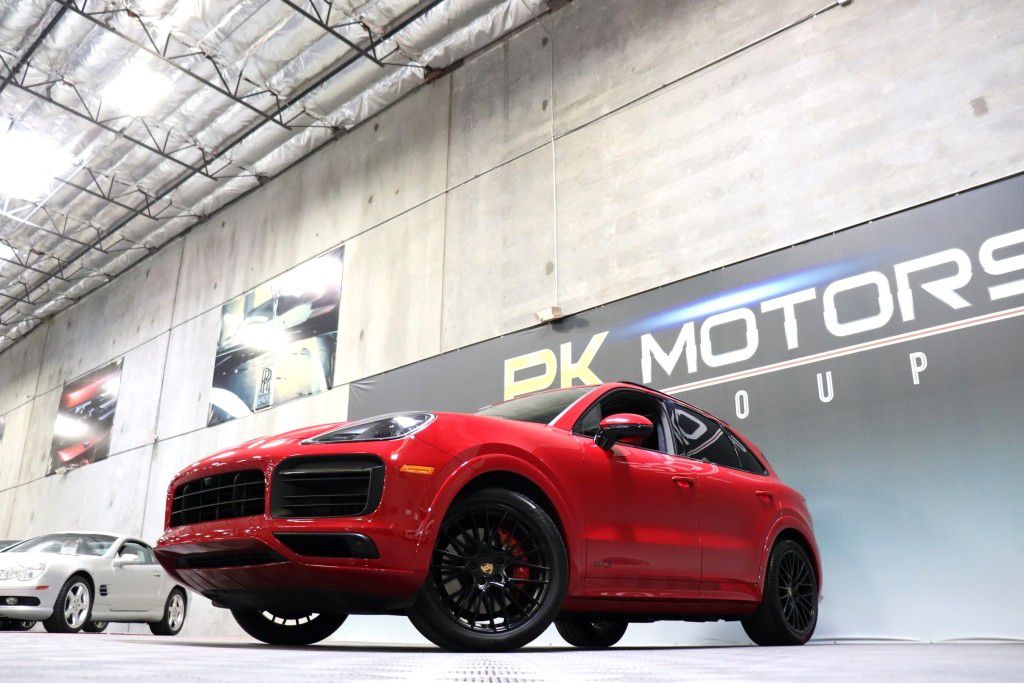 Photo 75 of this PORSCHE CAYENNE GTS