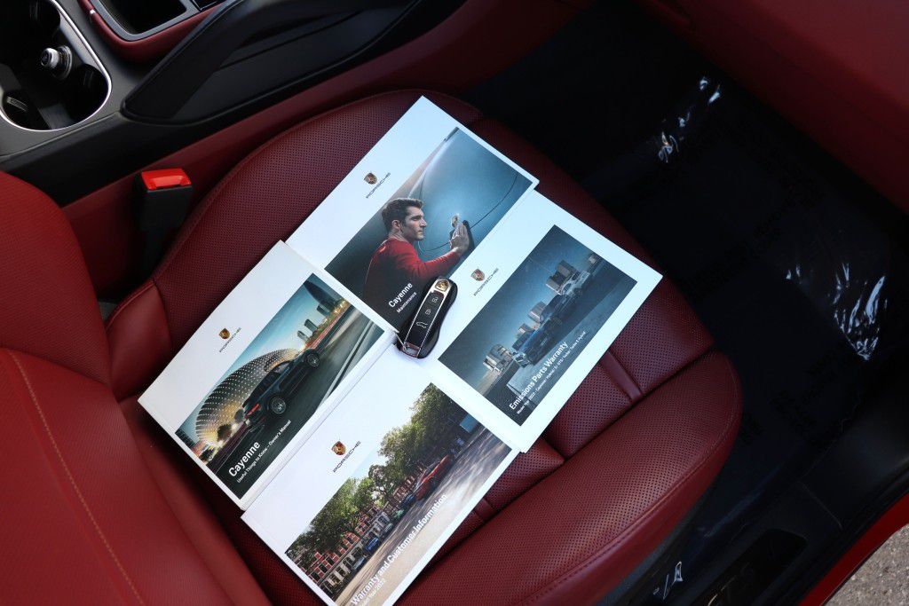 Photo 89 of this PORSCHE CAYENNE GTS