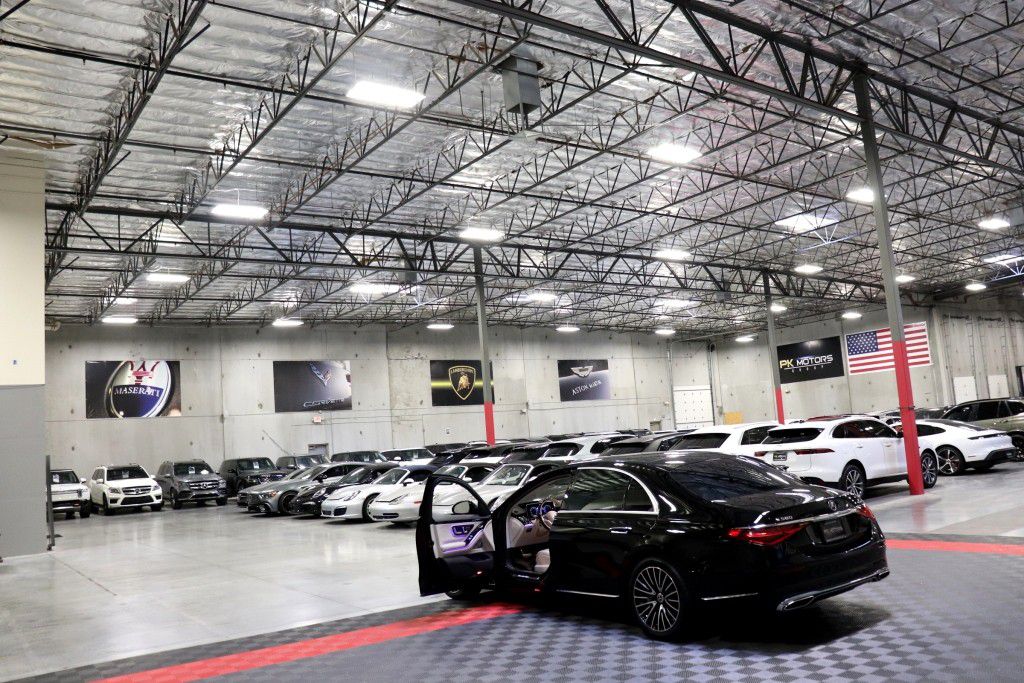 Photo 15 of this MERCEDES-BENZ S580 4MATIC
