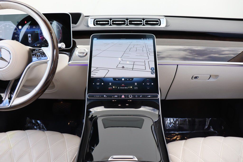 Photo 49 of this MERCEDES-BENZ S580 4MATIC