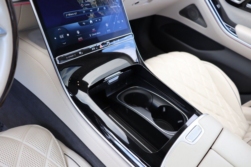 Photo 60 of this MERCEDES-BENZ S580 4MATIC
