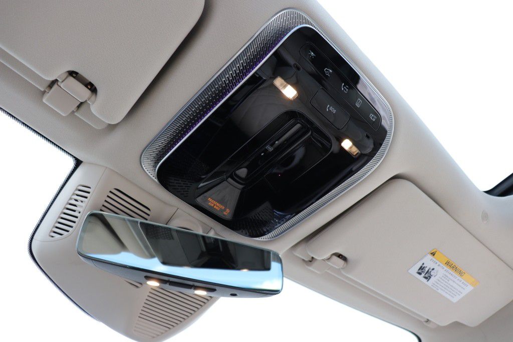 Photo 63 of this MERCEDES-BENZ S580 4MATIC
