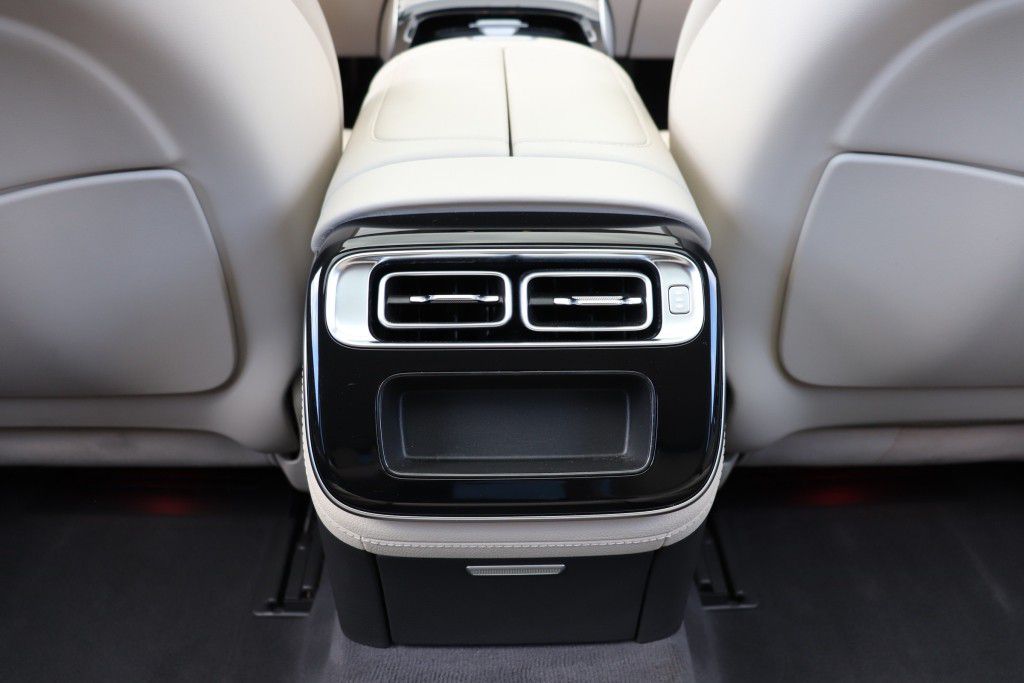 Photo 72 of this MERCEDES-BENZ S580 4MATIC