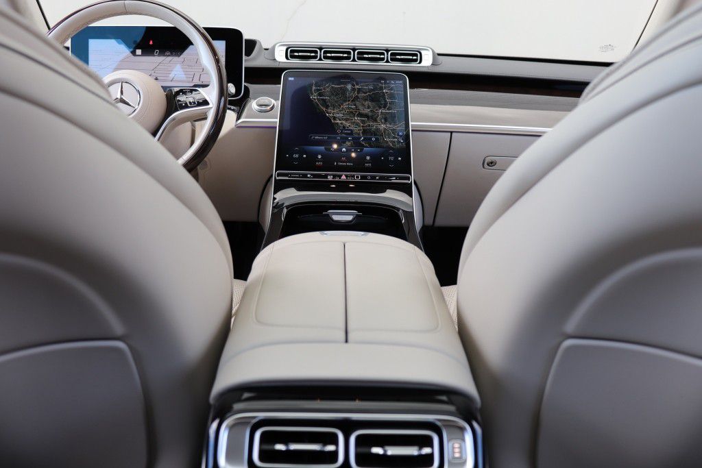 Photo 73 of this MERCEDES-BENZ S580 4MATIC
