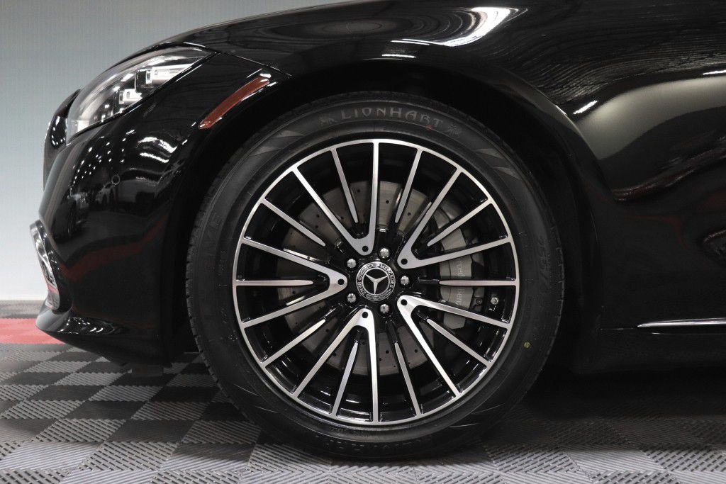 Photo 83 of this MERCEDES-BENZ S580 4MATIC