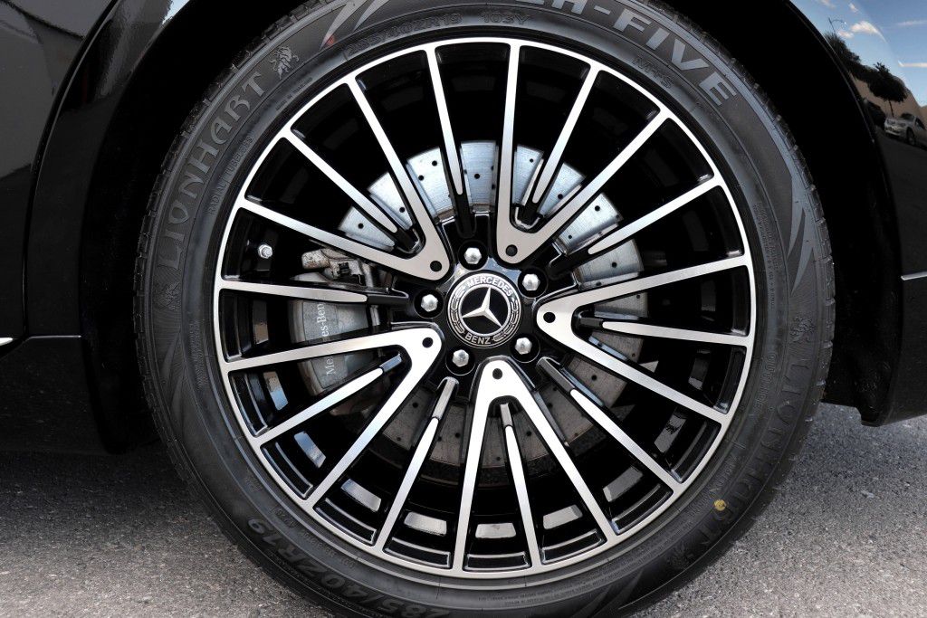 Photo 92 of this MERCEDES-BENZ S580 4MATIC