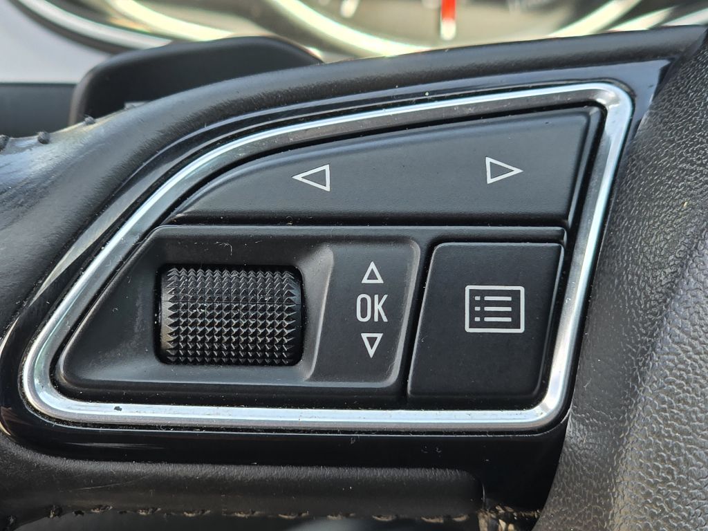 Photo 28 of this AUDI A6
