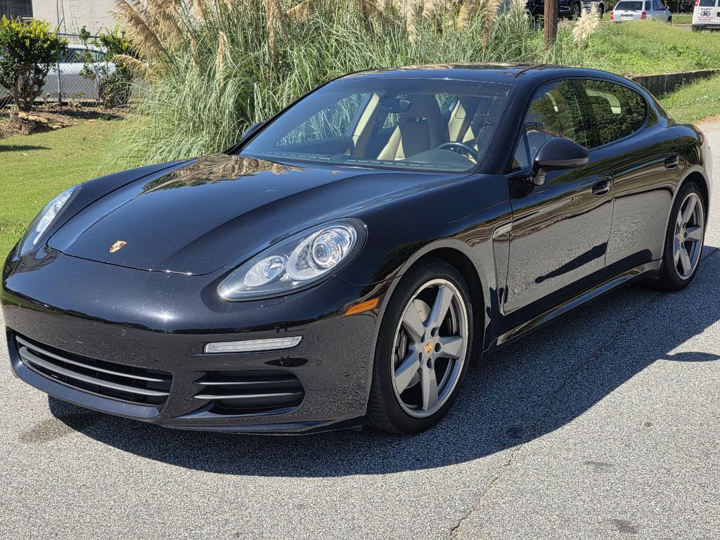 2016 PORSCHE PANAMERA
