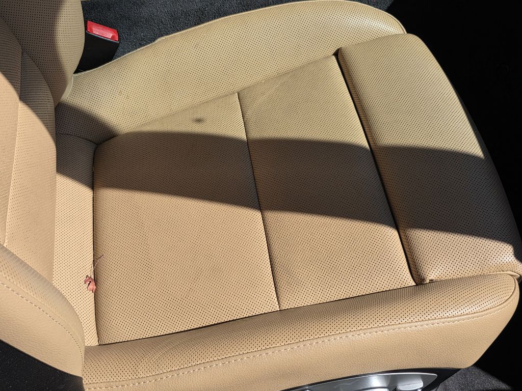 Photo 23 of this PORSCHE PANAMERA
