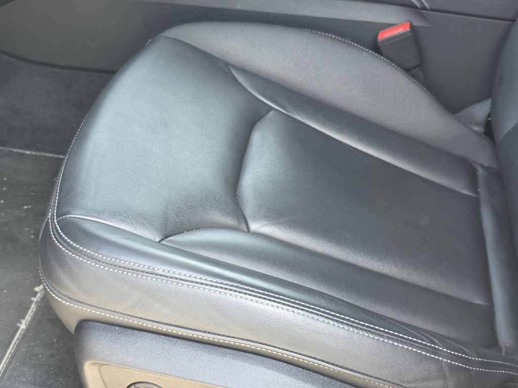 Photo 12 of this AUDI Q7