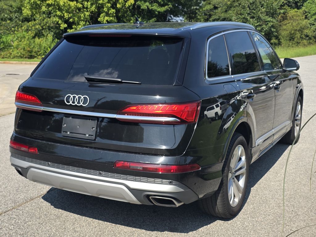 Photo 5 of this AUDI Q7