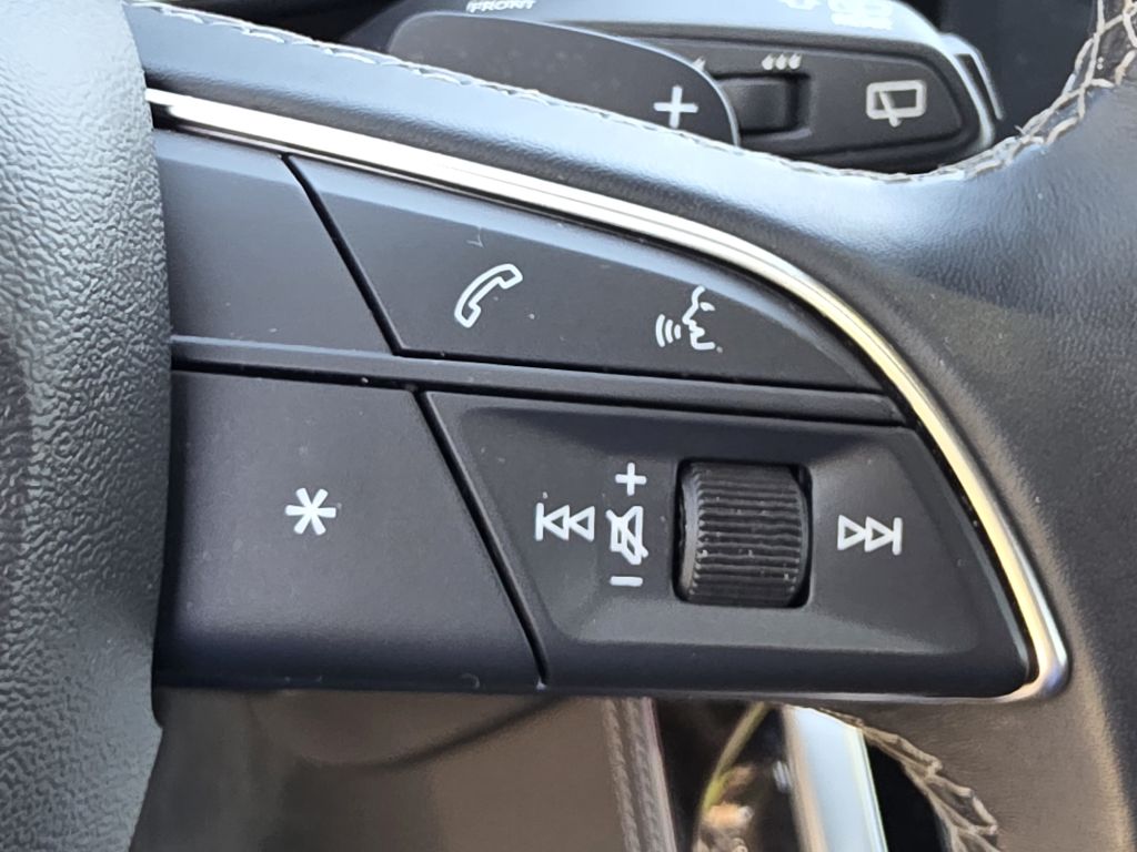 Photo 30 of this AUDI Q7