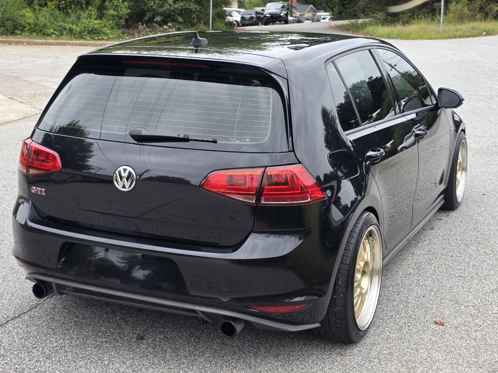Photo 5 of this VOLKSWAGEN GTI
