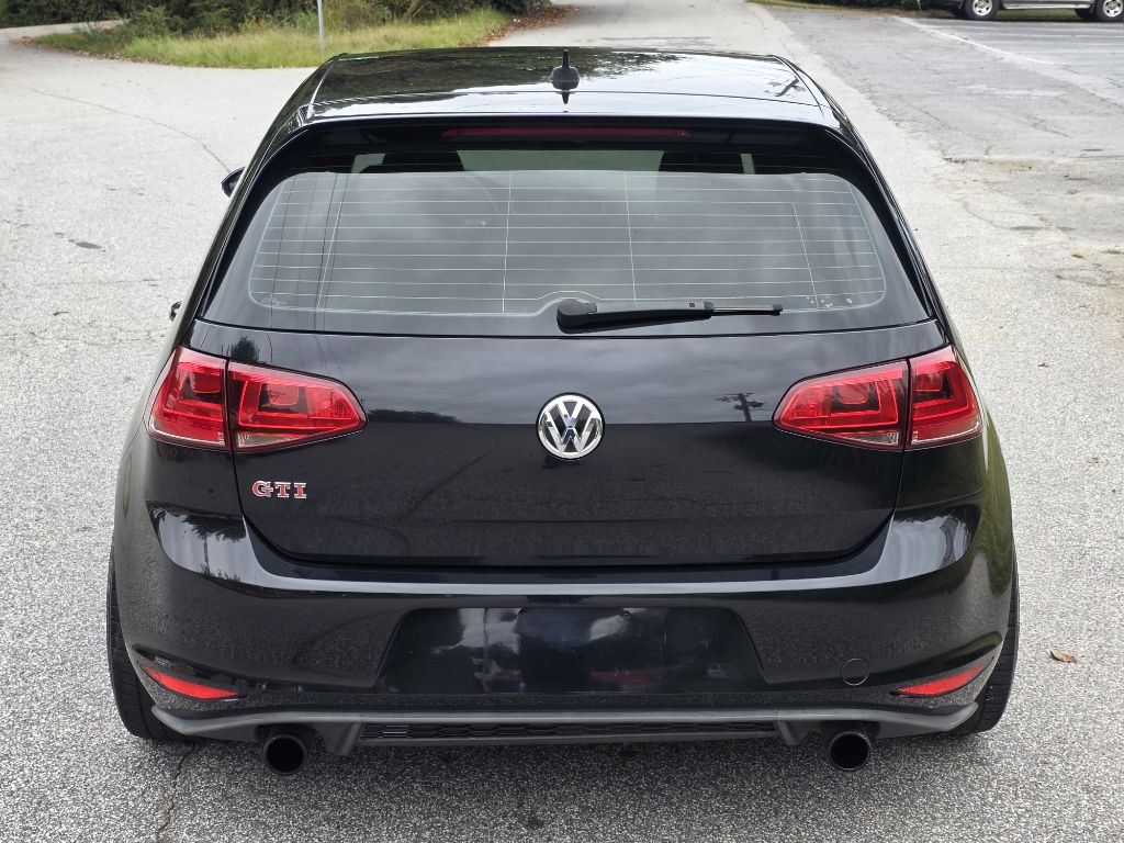 Photo 4 of this VOLKSWAGEN GTI