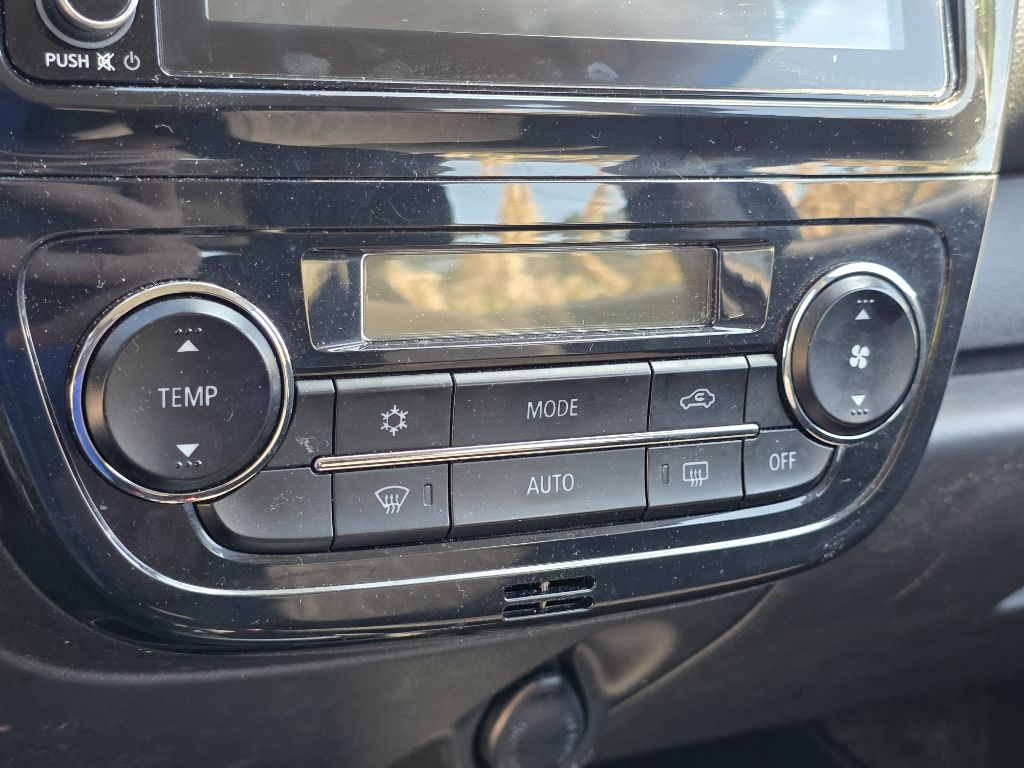 Photo 27 of this MITSUBISHI MIRAGE