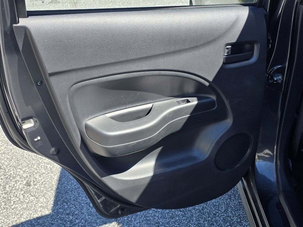 Photo 13 of this MITSUBISHI MIRAGE