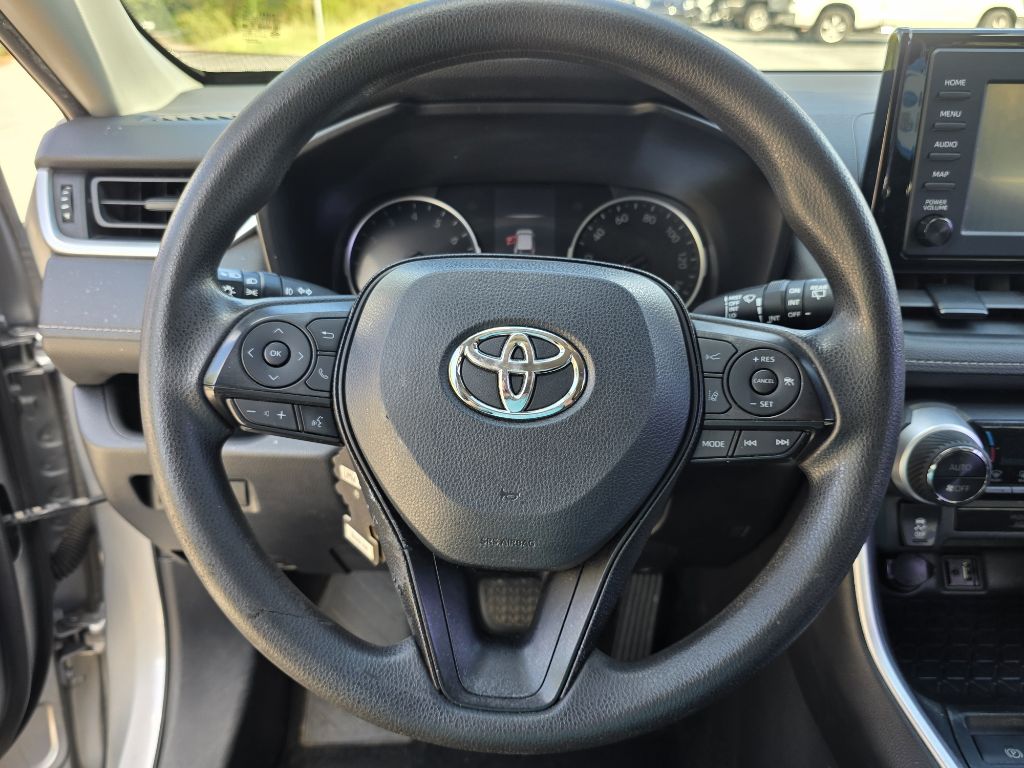 Photo 22 of this TOYOTA RAV4