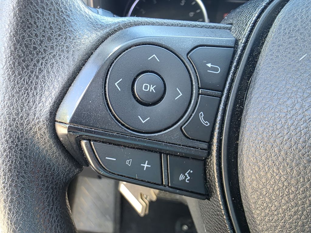 Photo 24 of this TOYOTA RAV4