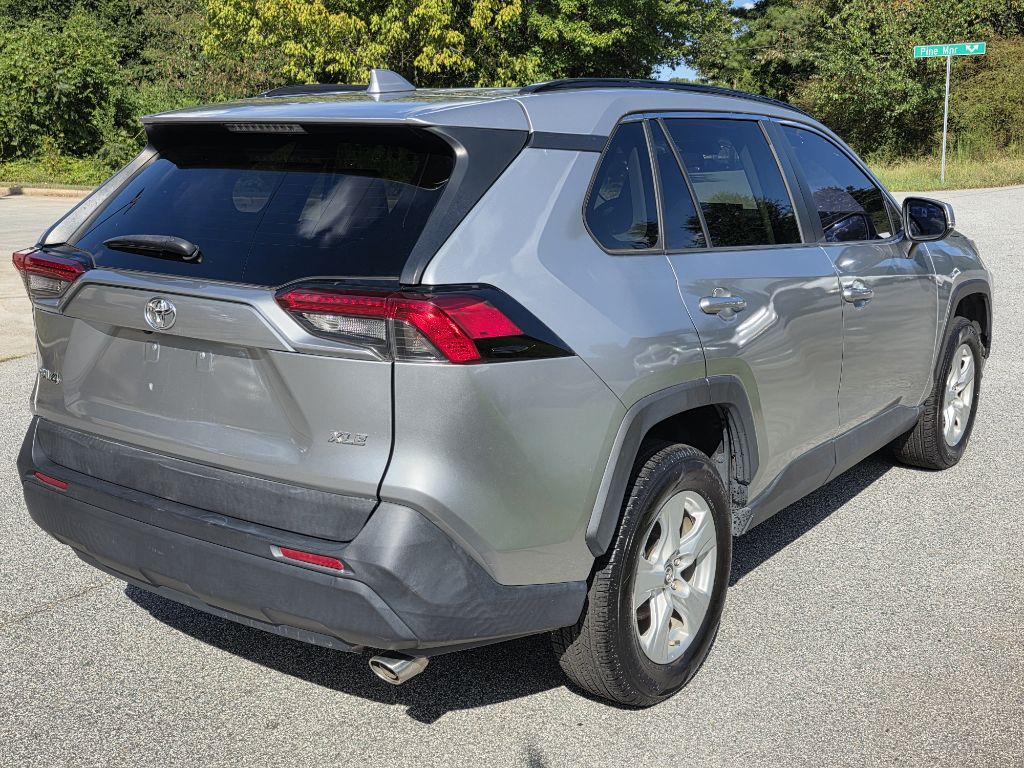 Photo 5 of this TOYOTA RAV4