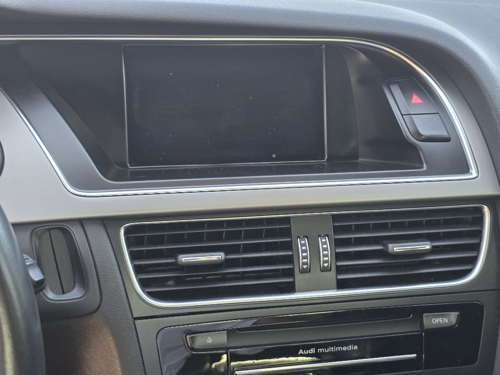 Photo 29 of this AUDI S4